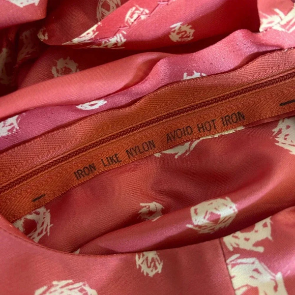 Vintage Salmon Pink Handmade Waisted Modest Sheath Dress - Picture 3 of 9